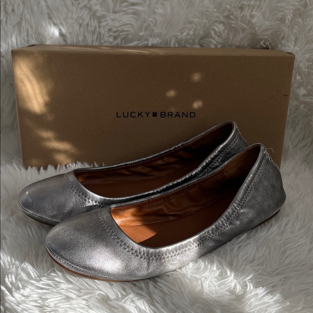 Lucky Brand Metallic Silver Flats